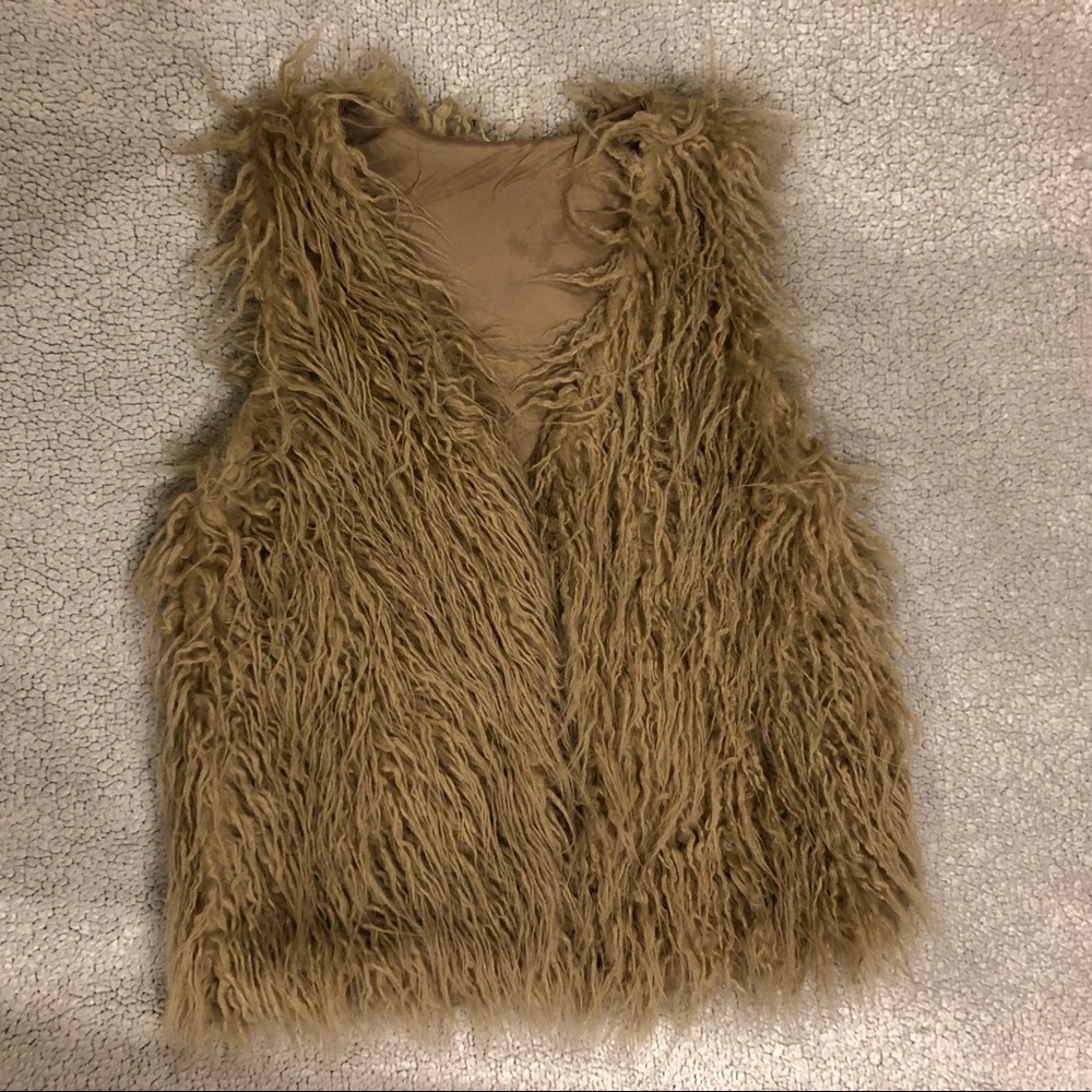 Medium Faux Fur Tan Colored Willow & Clay Vest